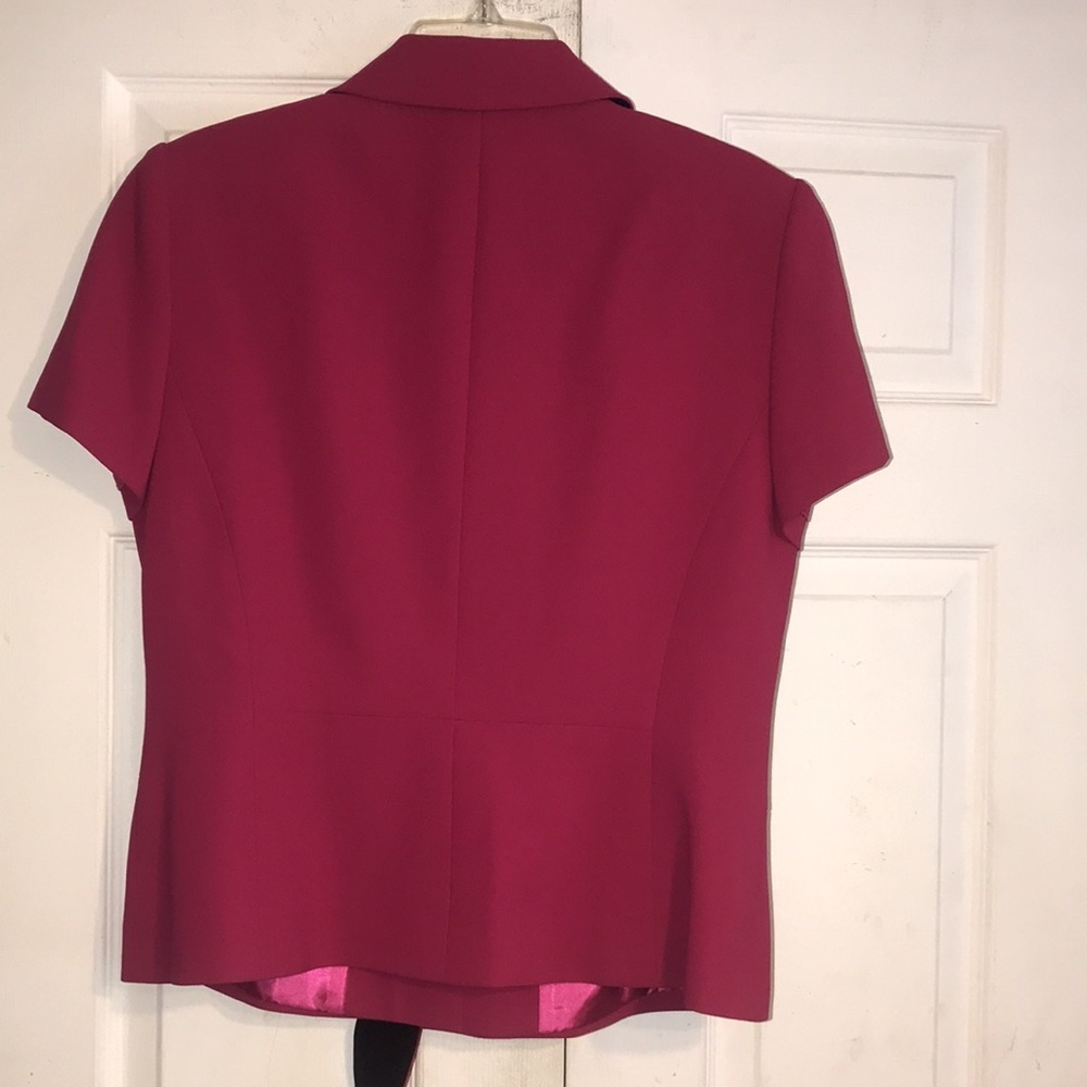 Women’s Liz Claiborne Skirt Suit - Picture 4 of 10